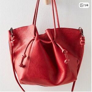 FREE PEOPLE Head Over heels Tote Bag